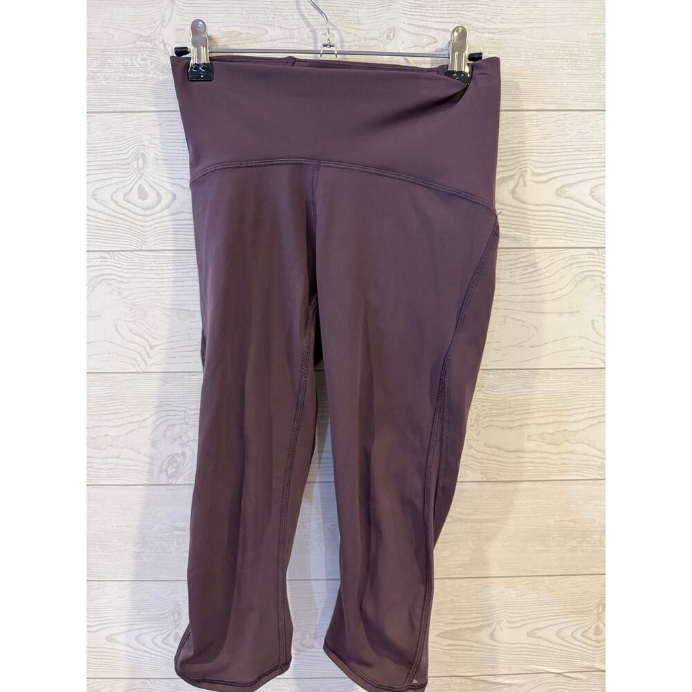 Lululemon Train Times Crop 18 Leggings Women’s Size 6 Capri Compression